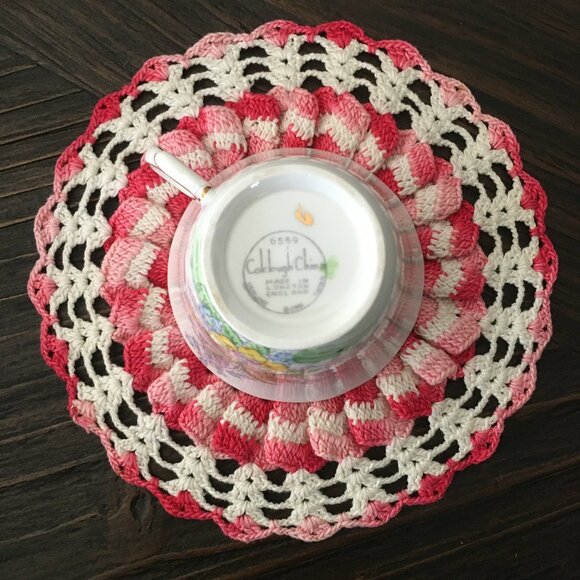 Colclough Pastel Spring Flowers English Bone China Teacup & Saucer Set - Picture 10 of 11